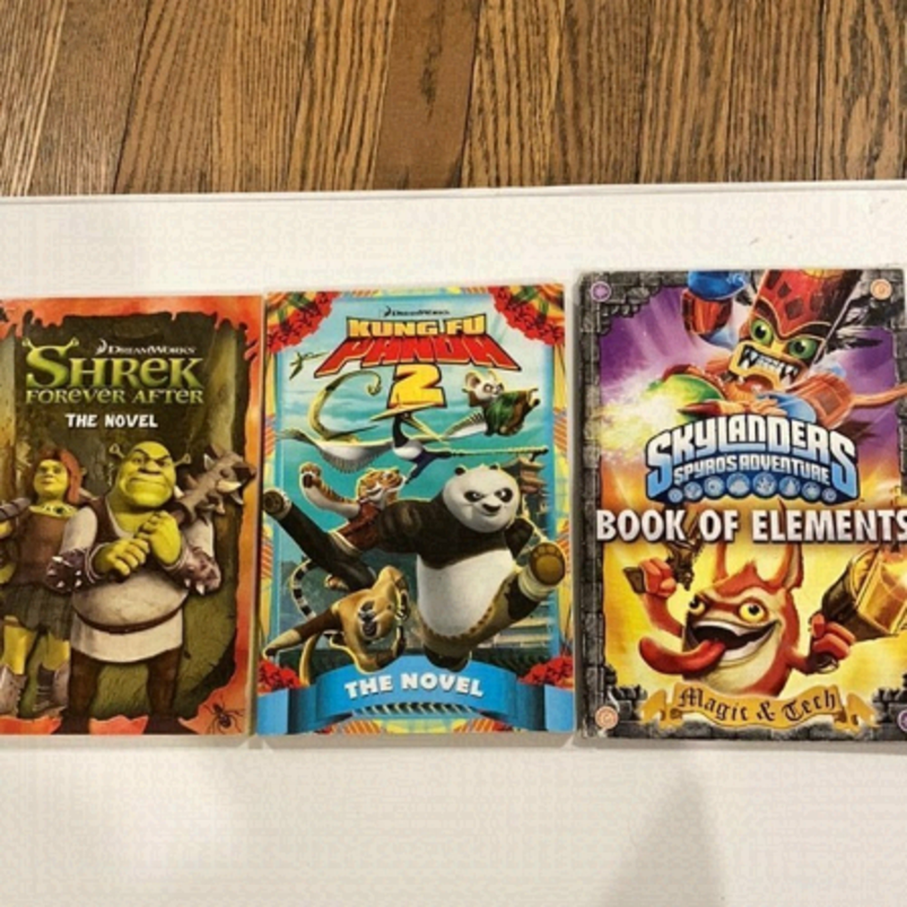 2for$10, three books bundle- Shrek​​​​​​